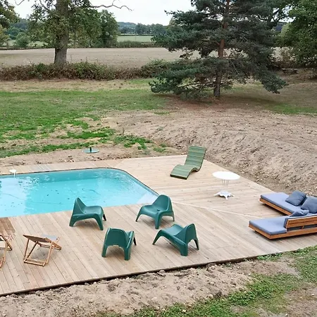 Le Manoir Du Chatelier * ברסויר