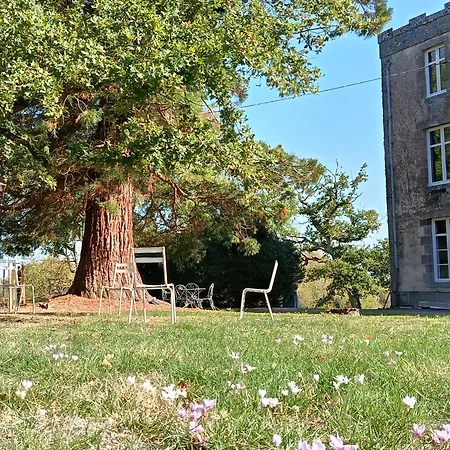 Le Manoir Du Chatelier לינה וארוחת בוקר ברסויר