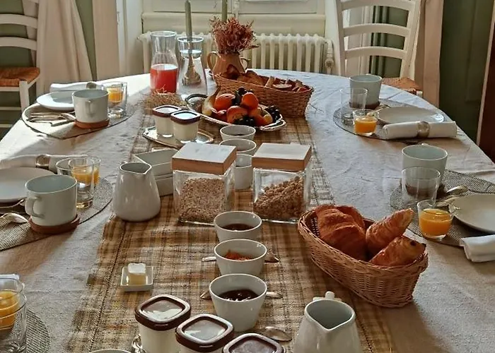 Le Manoir Du Châtelier Couette-café *